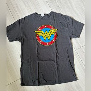 Wonder Woman Short Sleeve Tee Size L